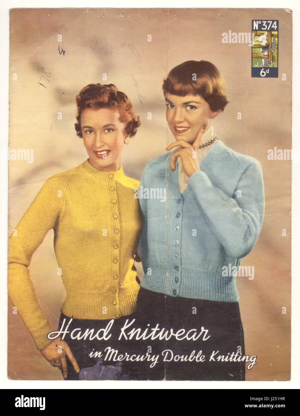 Modèle original de tricot rétro, cardigans pour femmes, des années 1950, par Lister & Co.of Bradford, Angleterre, Royaume-Uni Banque D'Images