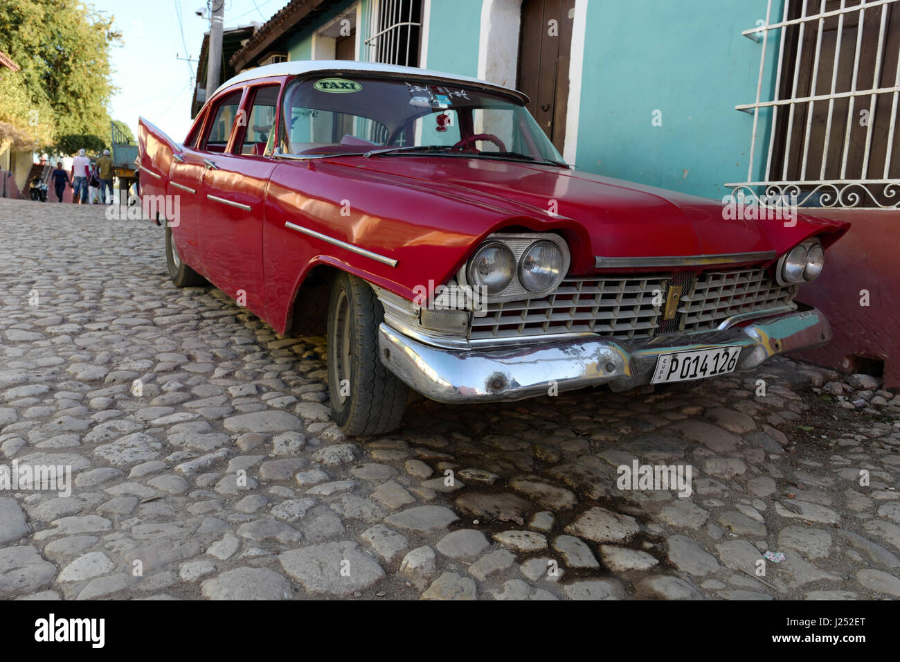 Vieille voiture à Trinité Banque D'Images