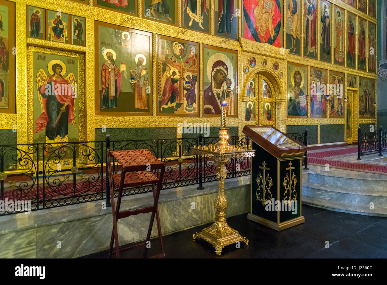 L'iconostase de la cathédrale de l'annonciation du Kremlin de Kazan, Russie Banque D'Images