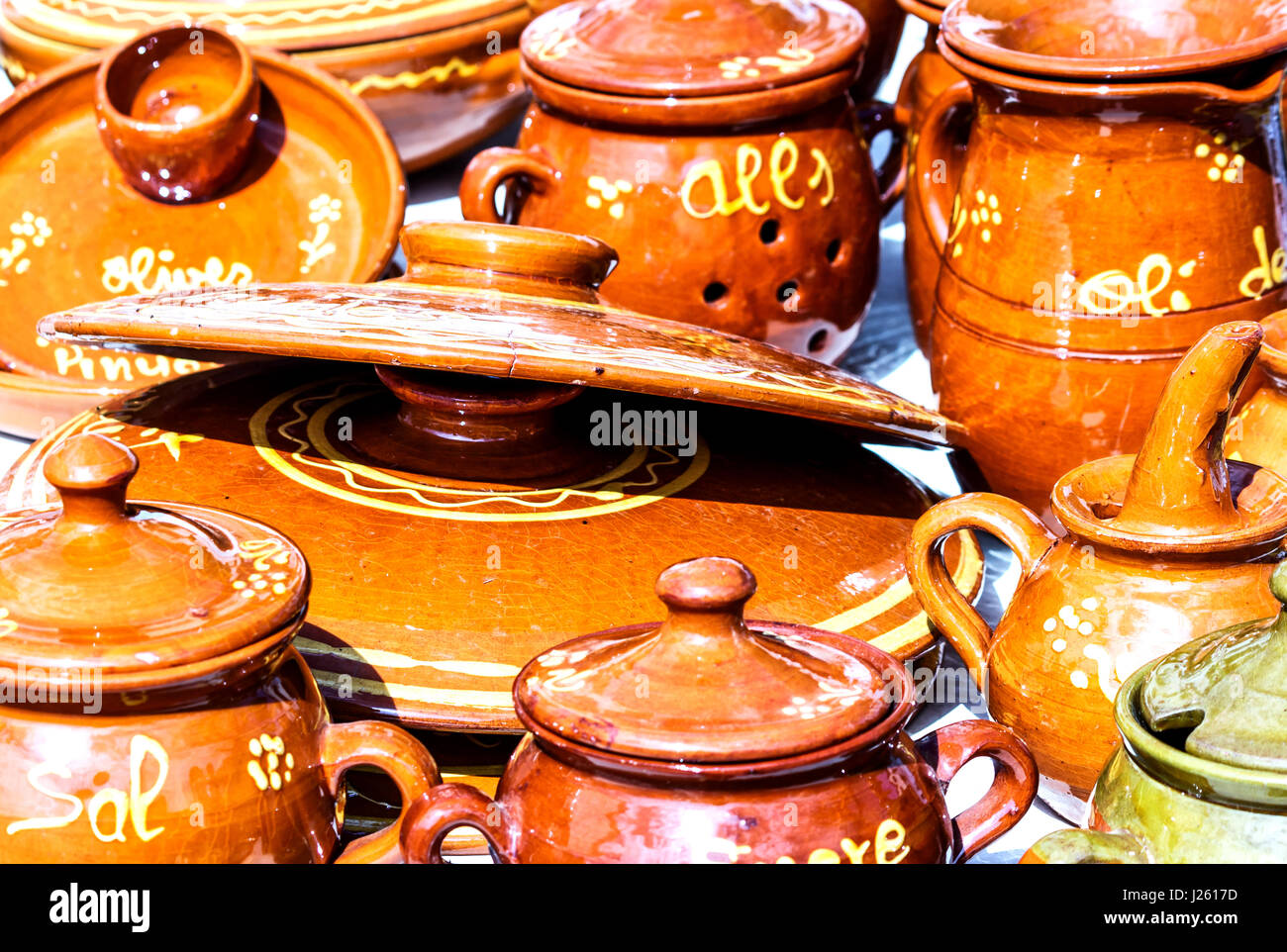 Golden Orange céramique espagnole tous pour la cuisine Banque D'Images