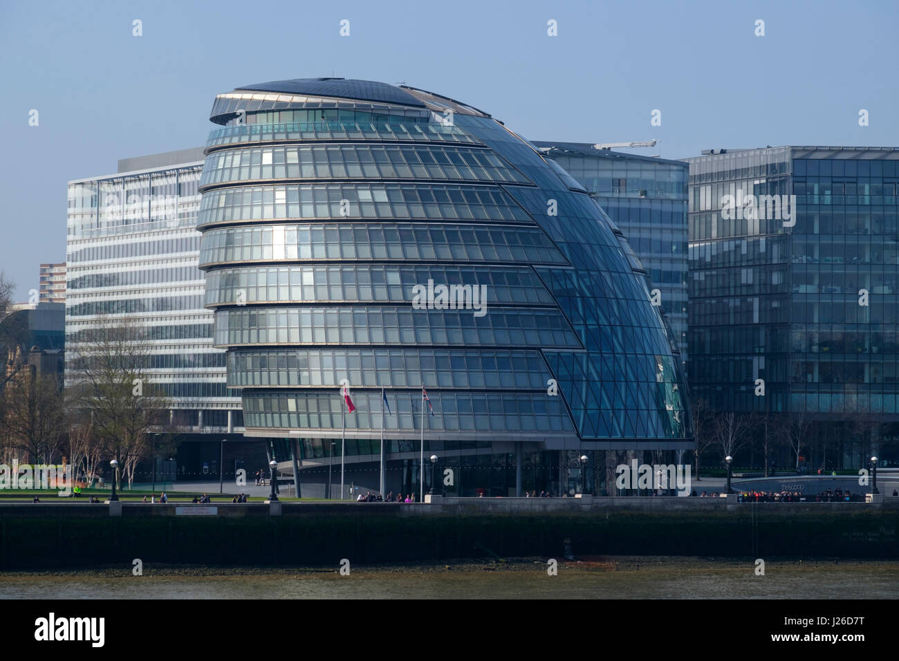 L'hôtel de ville bâtiment à revêtement de verre par l'architecte Norman Foster, Londres, Angleterre, Royaume-Uni, Europe Banque D'Images