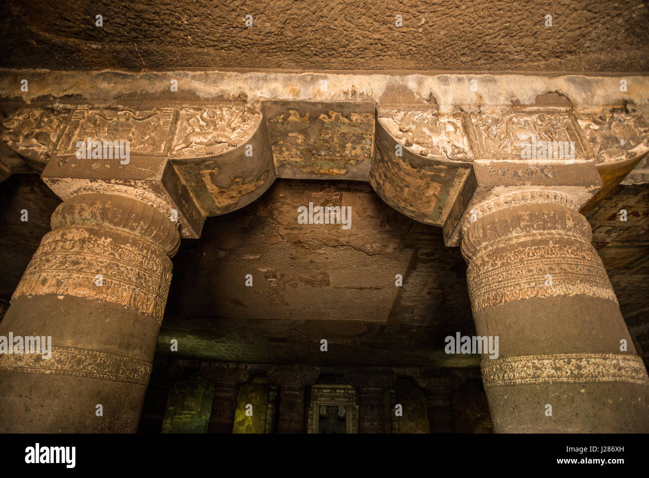 Détails de piliers à Ajanta Caves, Aurangabad, Inde. Banque D'Images