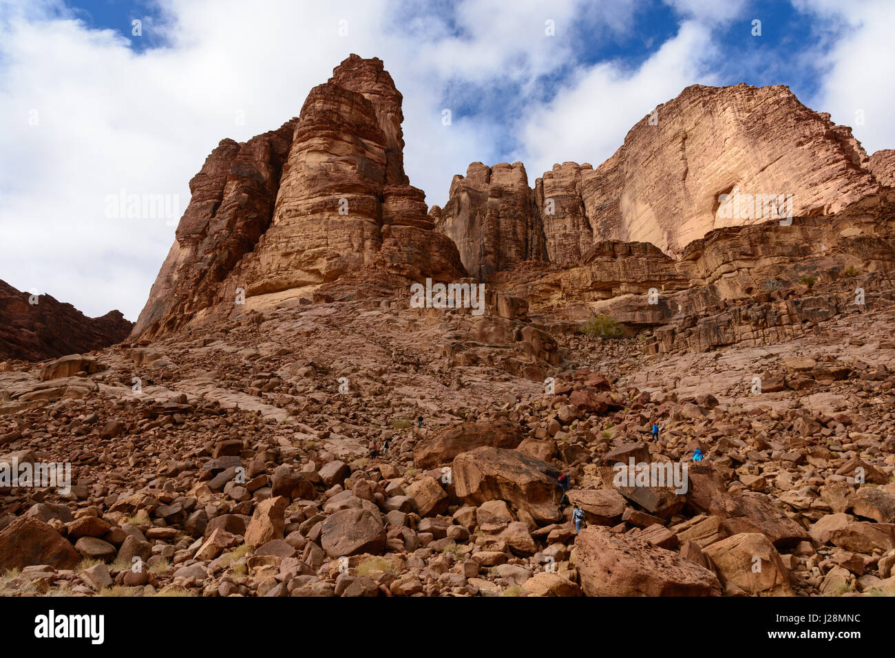 La Jordanie, Aqaba, Wadi Rum Government, un haut plateau désertique dans le sud de la Jordanie. UNESCO du patrimoine mondial naturel. Emplacement du film "Lawrence d'Arabie" Banque D'Images