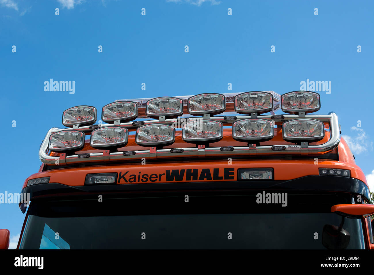 Des phares des véhicules-citernes des baleines Kaiser, Commercial Vehicle Show, NEC, Birmingham, UK Banque D'Images