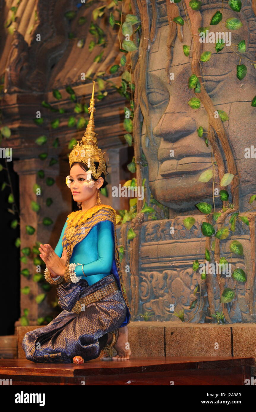 Danseuse Apsara, Siem Reap, Cambodge. crédit : Kraig Lieb Banque D'Images