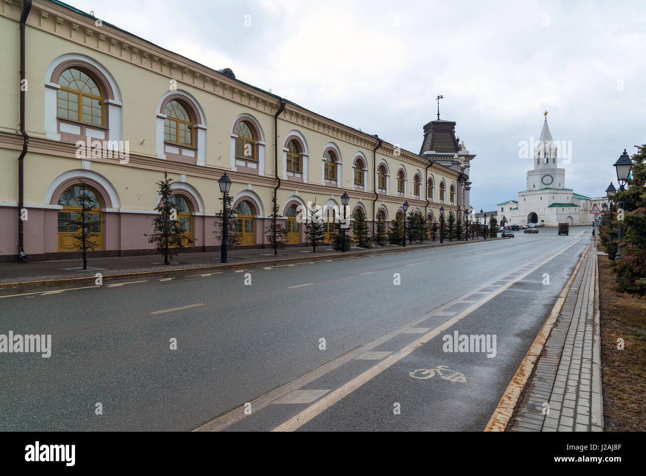 Kazan, Russie. Le Gostiny Dvor sur le Kremlin street Banque D'Images
