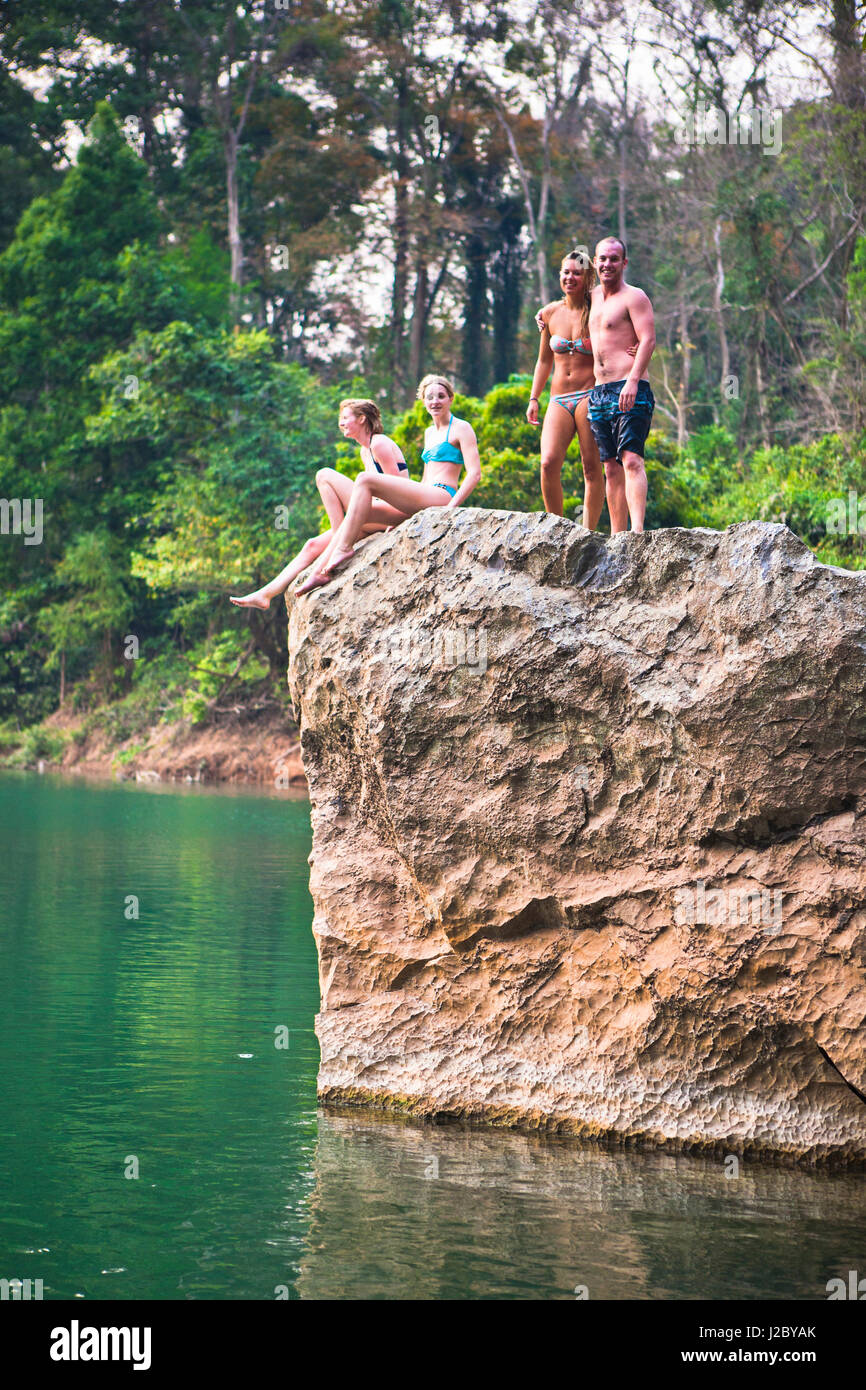 En dehors de la piscine 7 km grottes de Kong Lor, Laos. (MR) Banque D'Images