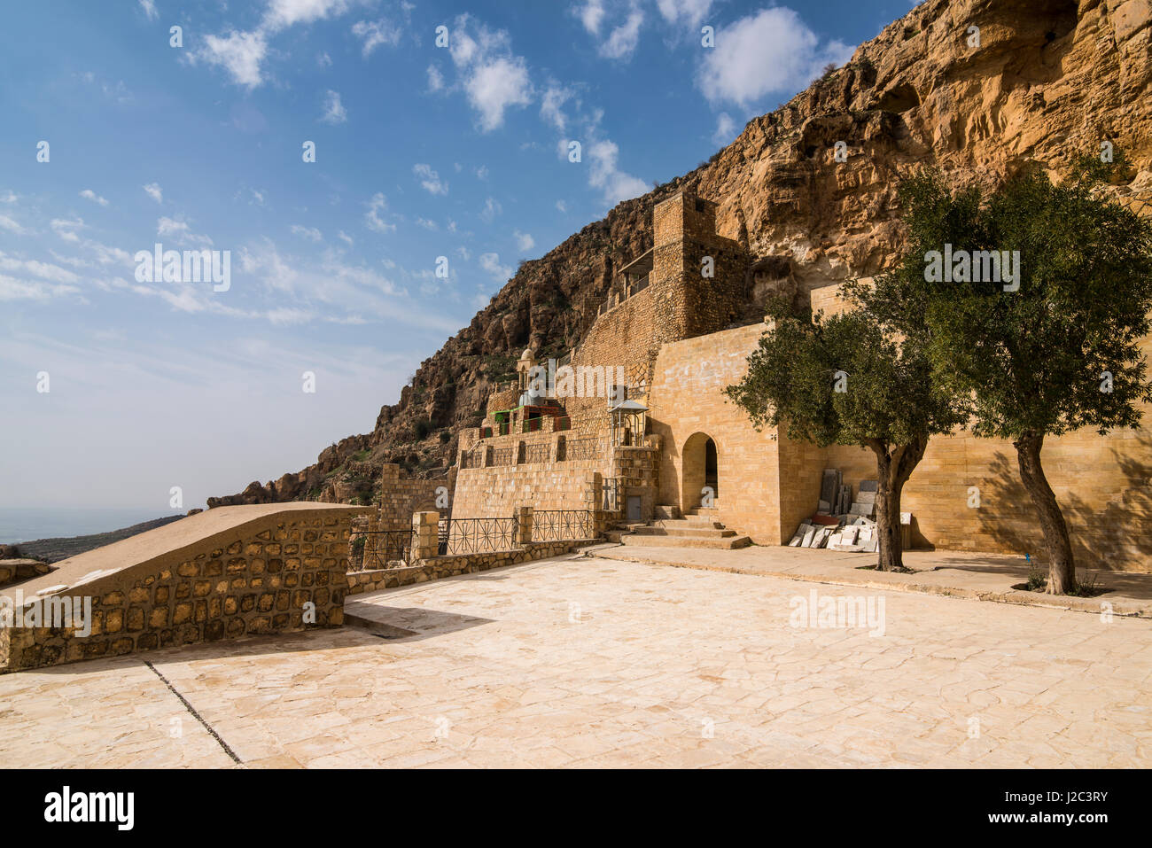 Bien que le Monastère de Rabban Hormizd nommée Sant Hormizd monastère dans Al-Kosh, l'Irak, du Kurdistan (grand format formats disponibles) Banque D'Images