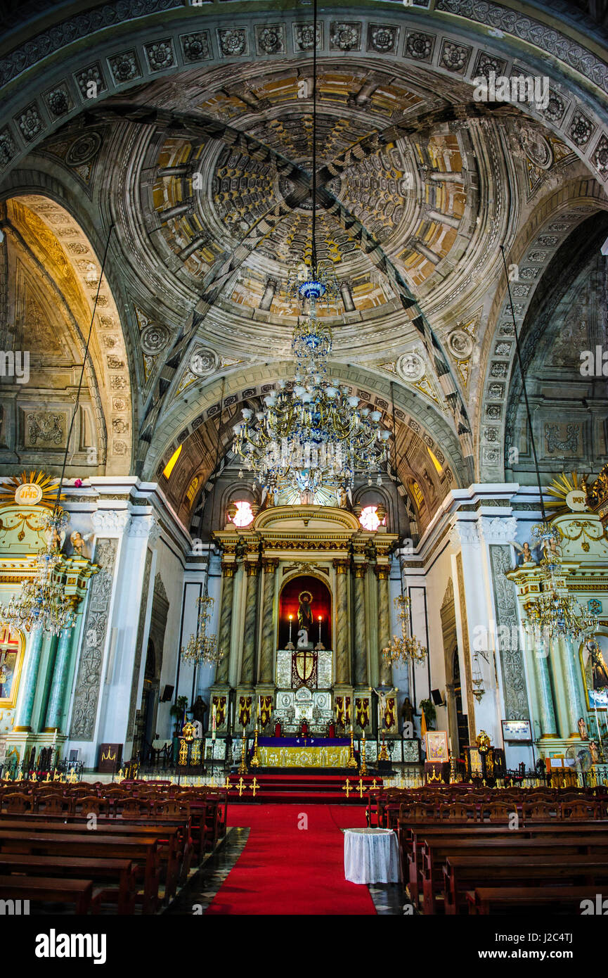 Intérieur de l'église San Augustin, Intramuros, Manille (Luzon, Philippines Banque D'Images