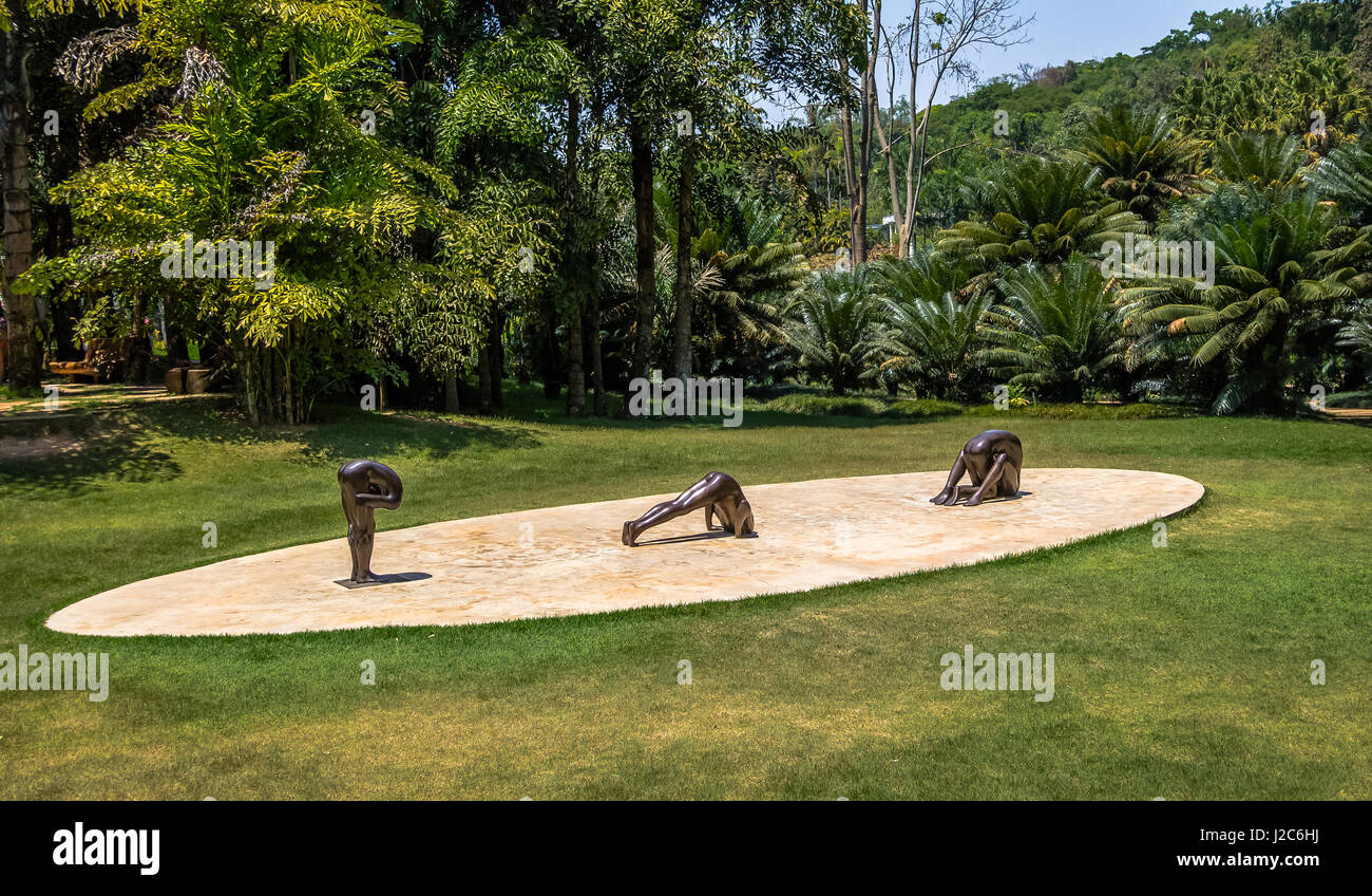 Untitled Sculptures d'Edgard de Souza au Public Inhotim Musée d'Art Contemporain - Brumadinho, Minas Gerais, Brésil Banque D'Images