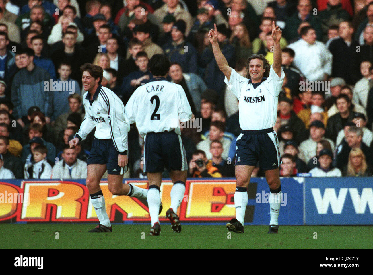 DAVID GINOLA CÉLÈBRE BUT EVERTON V TOTTENHAM 17 Janvier 2000 Banque D'Images