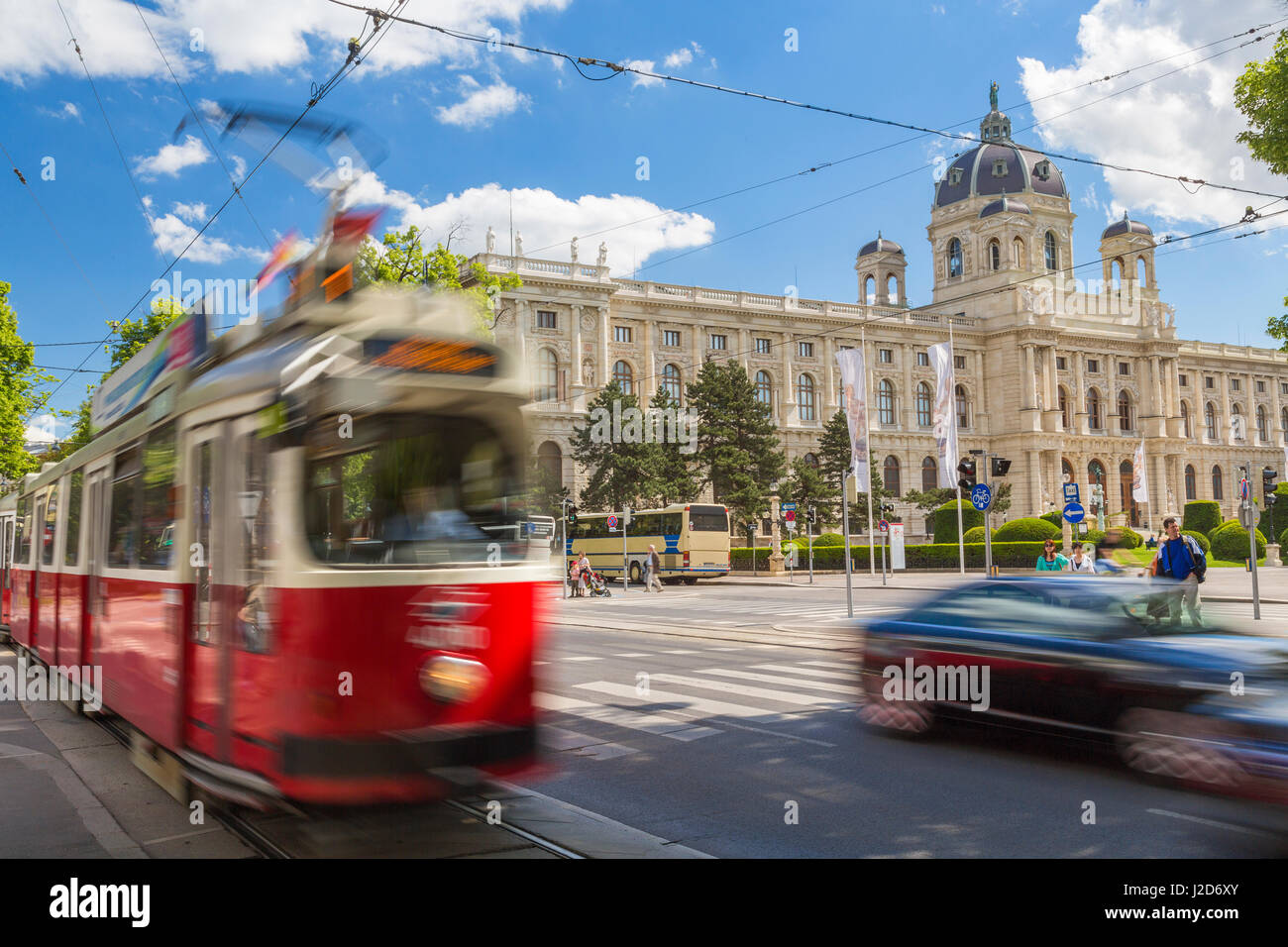 Tramway en face de l'art historique, Kunsthistorisches Museum, Vienne, Autriche Banque D'Images