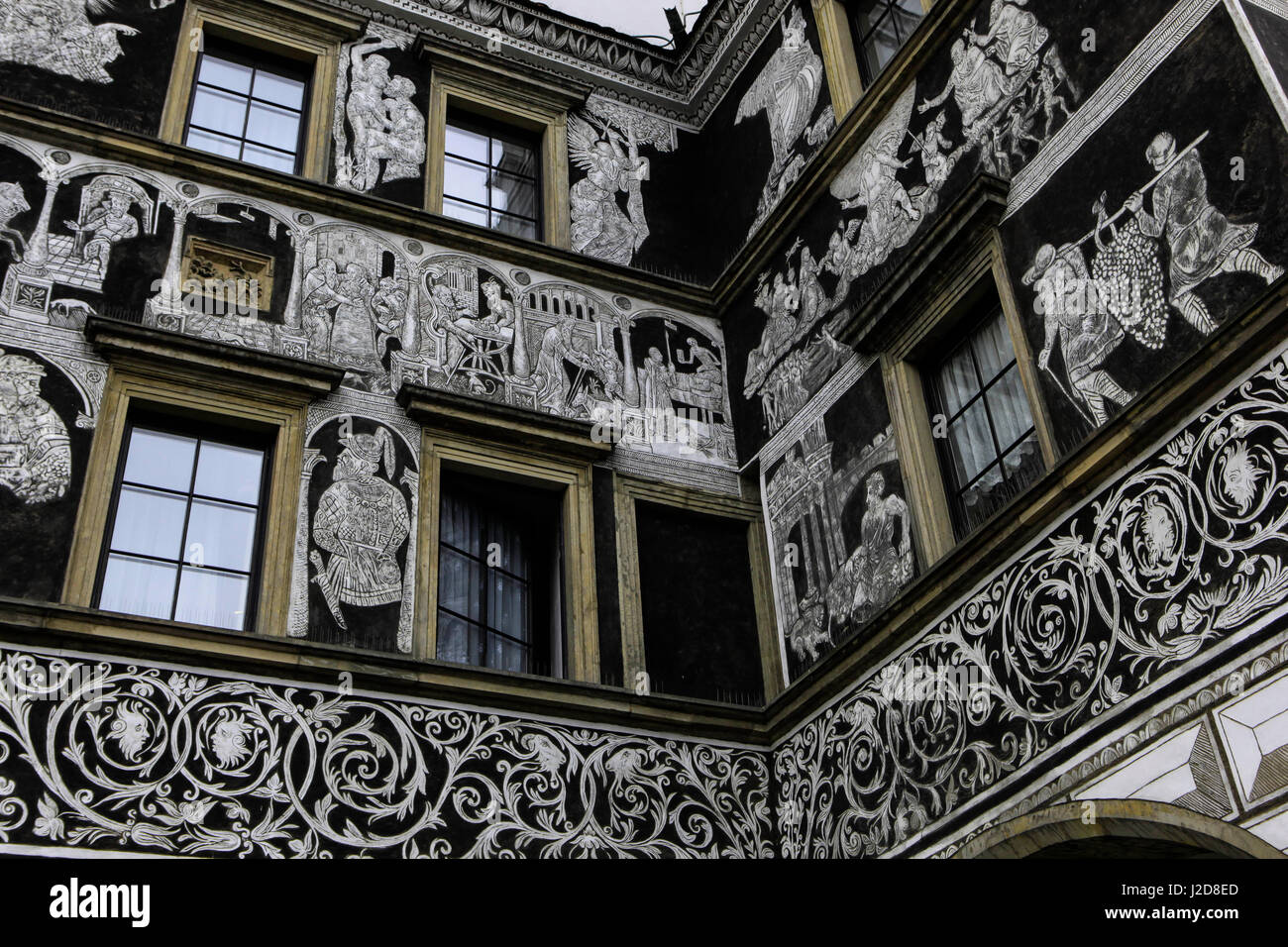 L'hôtel Aigle Noir (Krebs), l'hôtel dans la ville de Litomerice, en  République tchèque, sur l'Elbe Photo Stock - Alamy