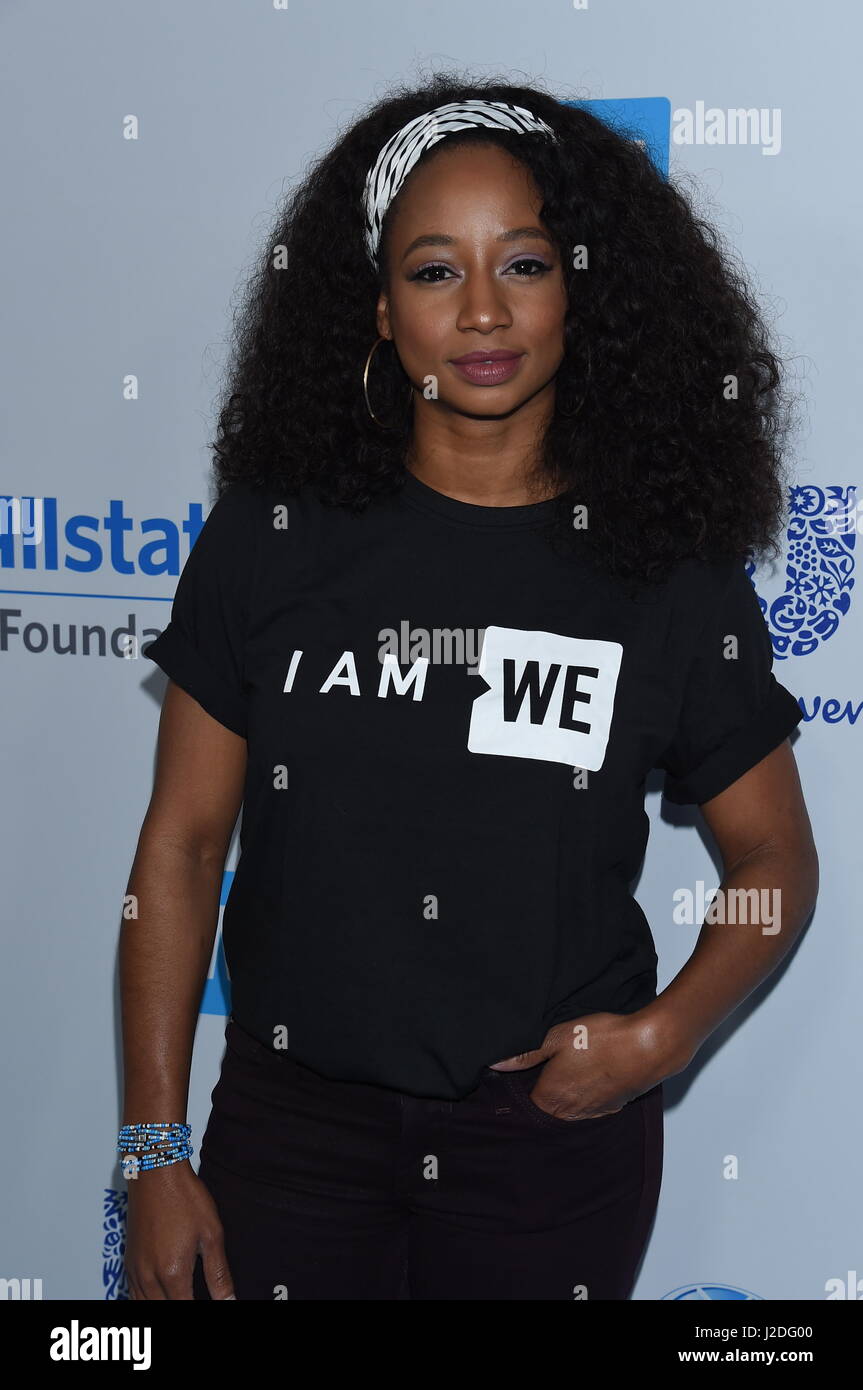 Monique Coleman nous assiste à l'événement 2017 Californie Jour au Forum de Los Angeles le 27 avril. Nous Jour est une célébration de la jeunesse de faire une différence dans leurs communautés locales et mondiales. Photo© Jim Smeal/Alamy Live News Banque D'Images
