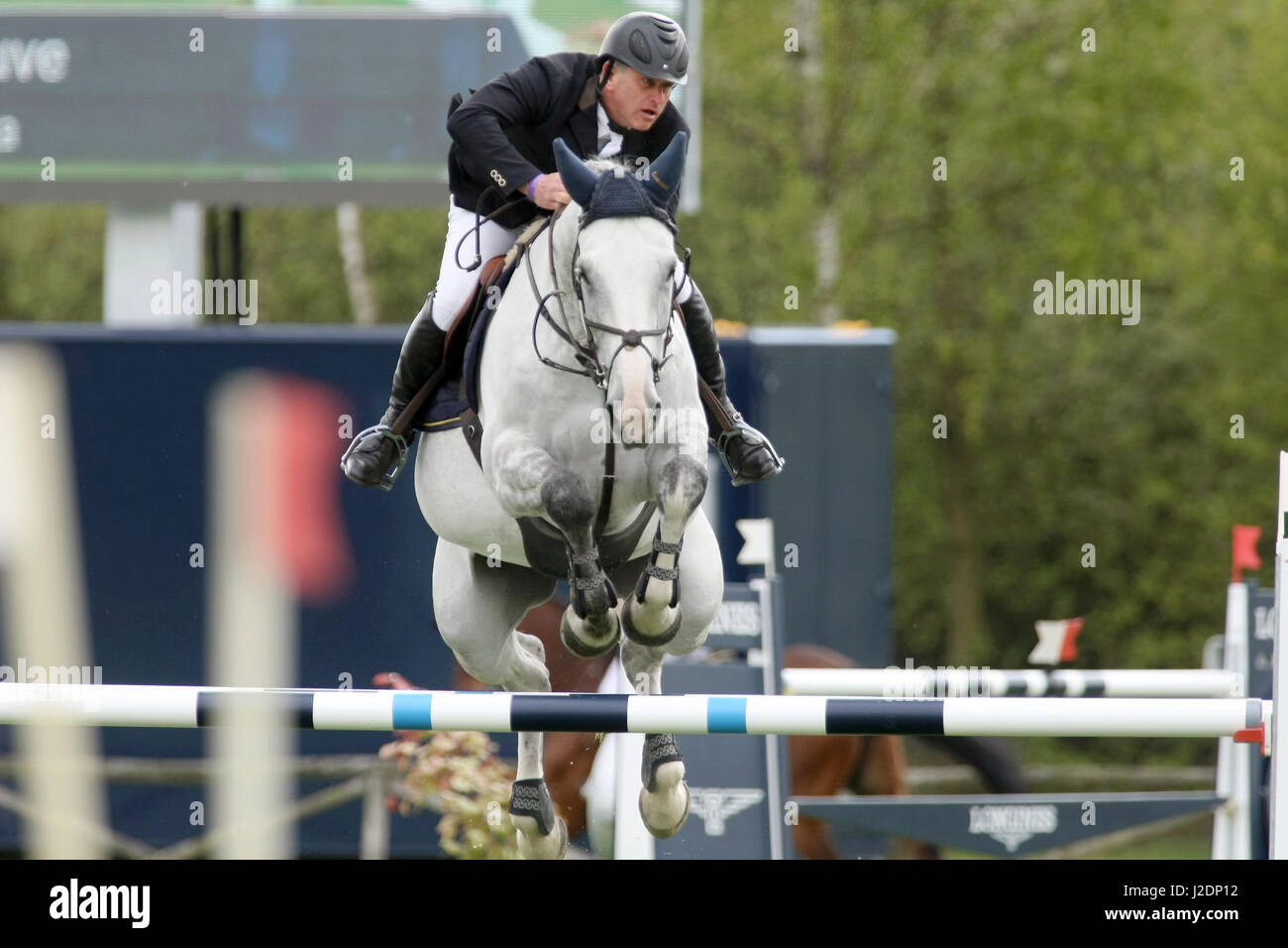 Lummen, Belgique. 28 avr, 2017. fei nations cup, printemps 2017 longines classique lummen csio5, Bert prouve de Belgique crédit : leo cavallo/Alamy live news Banque D'Images