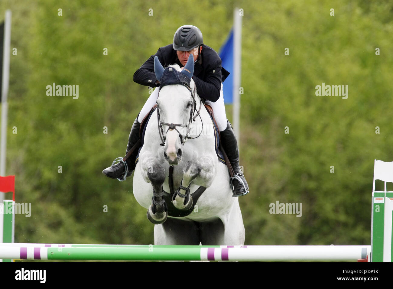 Lummen, Belgique. 28 avr, 2017. fei nations cup, printemps 2017 longines classique lummen csio5, Bert prouve de Belgique crédit : leo cavallo/Alamy live news Banque D'Images