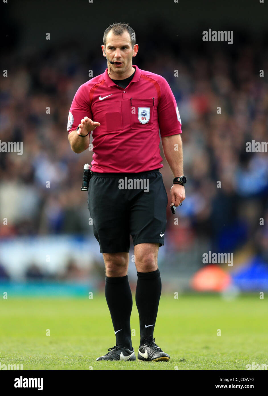 Match arbitre Tim Robinson Banque D'Images