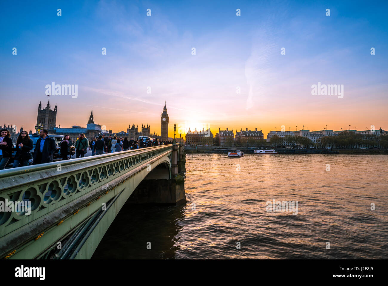 Big Ben, crépuscule, lumière du soir et le coucher du soleil, les chambres du Parlement, Westminster Bridge, Thames, City of Westminster, London Banque D'Images