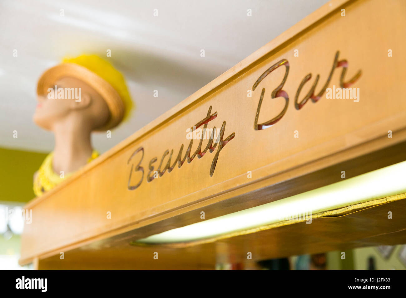 Mannequin tête au Beauty Bar, Palm Springs, Californie, USA. Banque D'Images