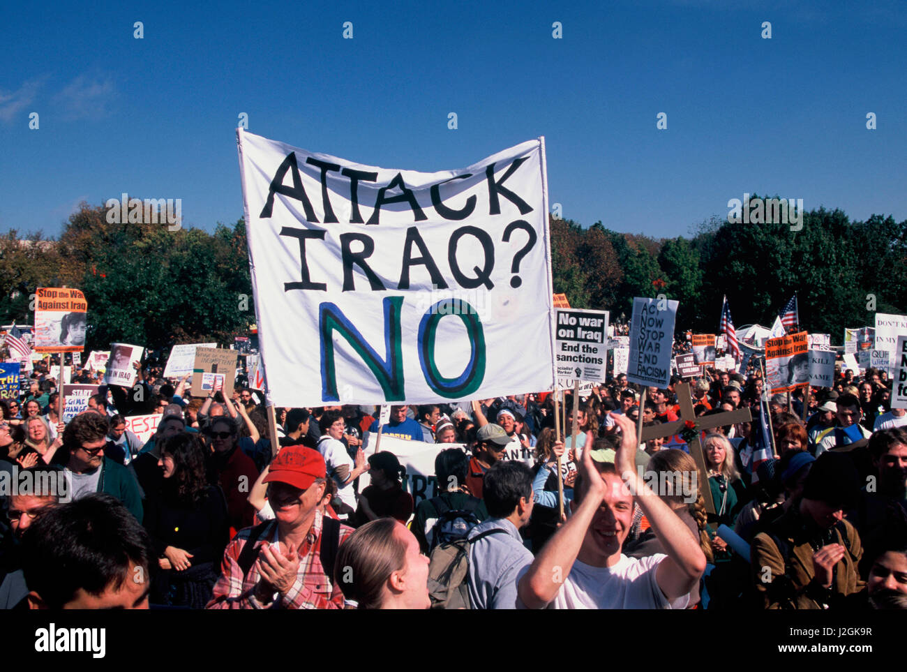 Une manifestation sur le Mall, contre les États-Unis de prendre des mesures dans l'Irak en janvier 1991 Banque D'Images