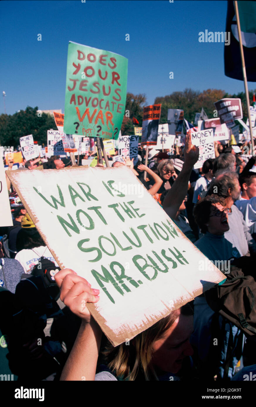 Une manifestation sur le Mall, contre les États-Unis de prendre des mesures dans l'Irak en janvier 1991 Banque D'Images