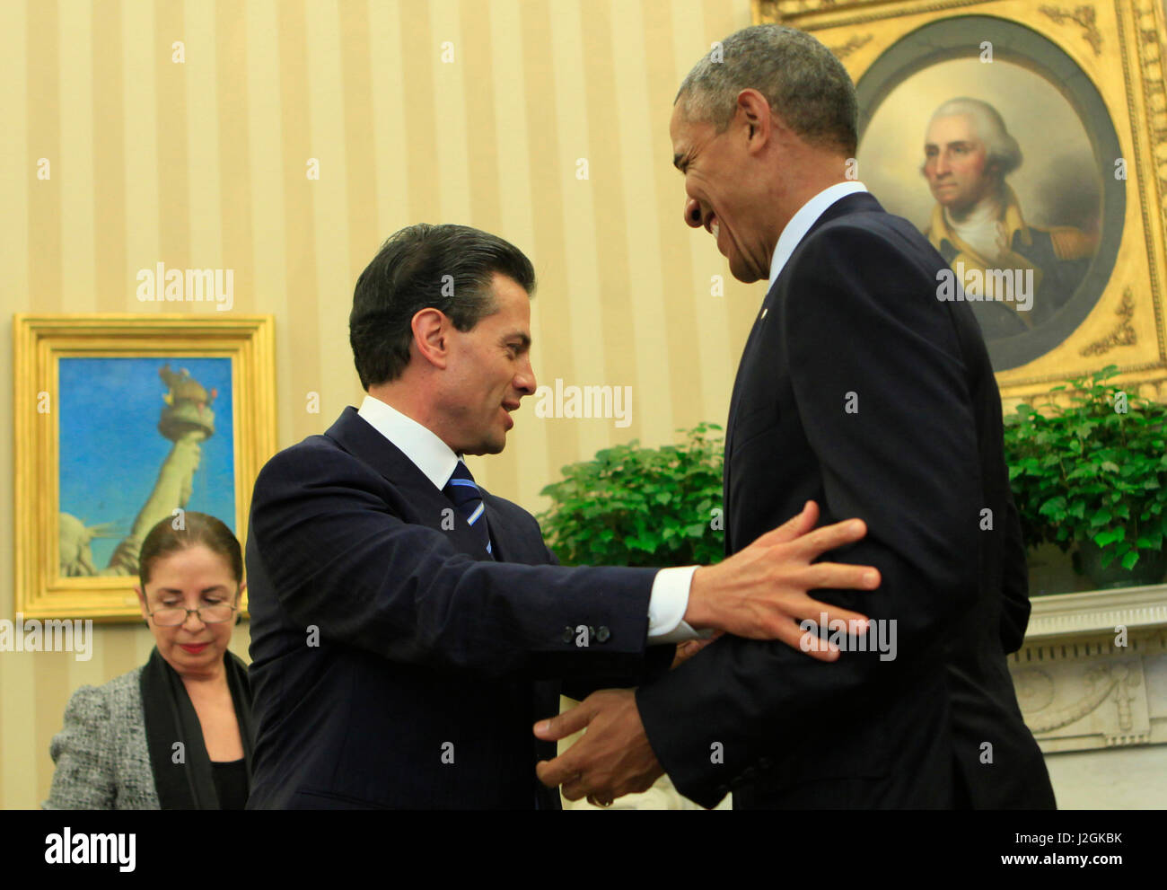 Le président Barack Obama rencontre le Président Enrique Peña Nieto du Mexique dans le bureau ovale le 6 janvier 2015 Banque D'Images