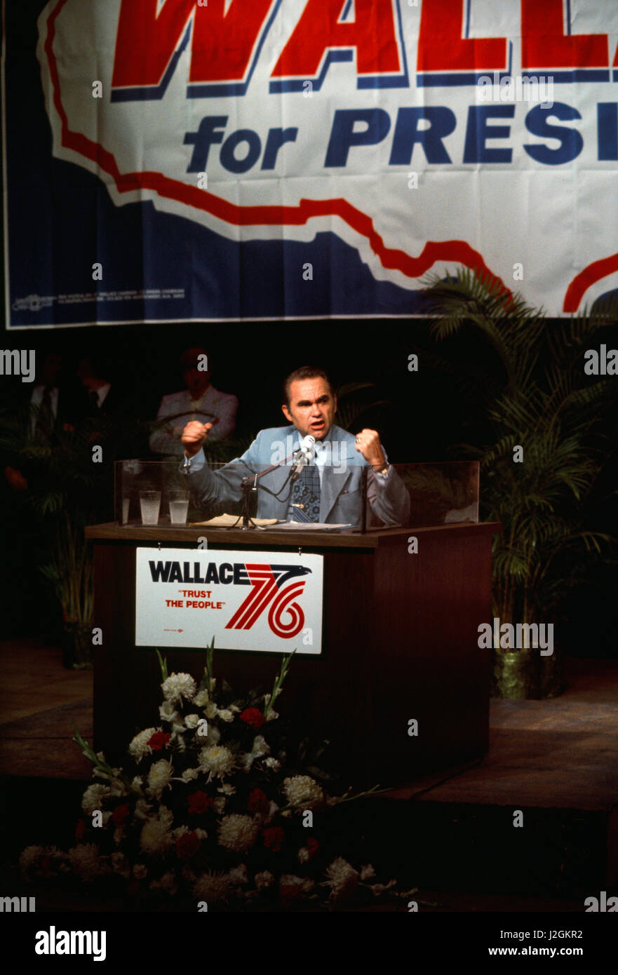 George Wallace en 1976, sa seconde campagne pour la présidence Banque D'Images