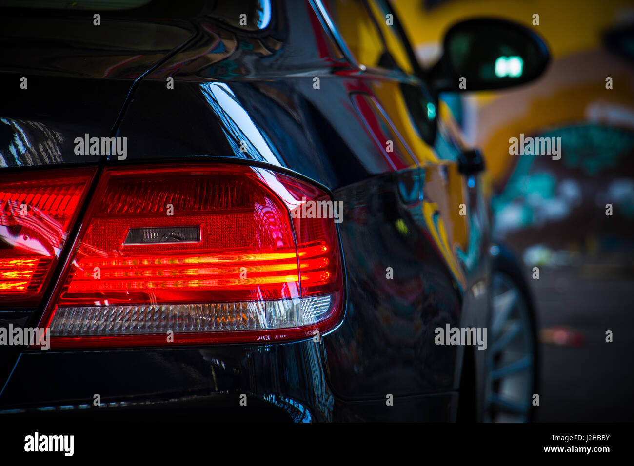 Bmw 3 Series E92 Full Hd Fond D Ecran 4k Uhd Monaco Blue M Sport Package Photo Stock Alamy