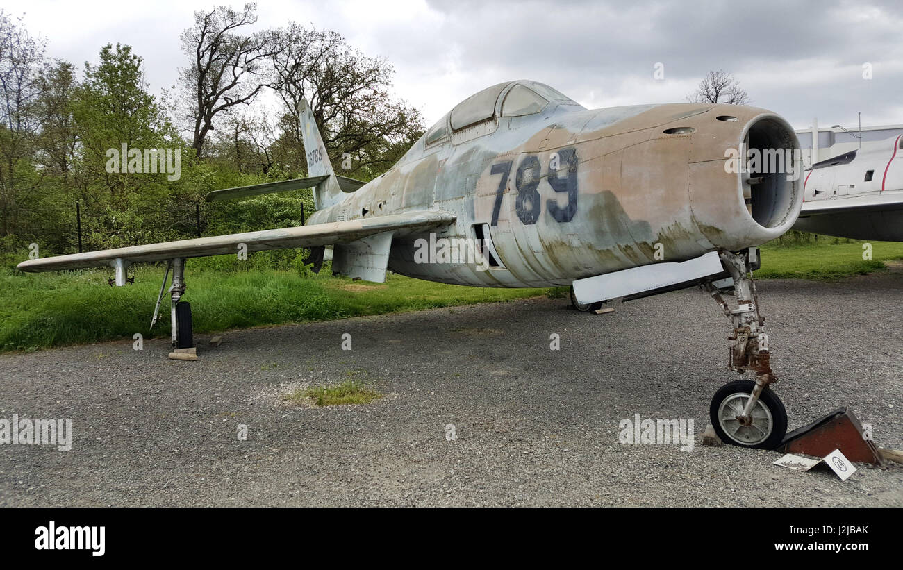 Republic F-84F Thunderstreak exposées par l'association des Ailes Anciennes de Toulouse à Blagnac, France. Banque D'Images