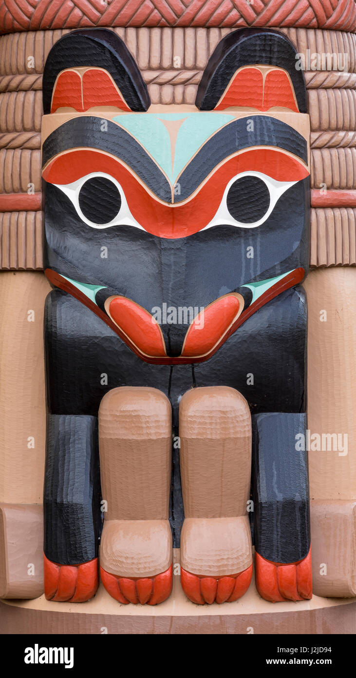 USA, l'État de Washington, de Jamestown. Art Totem (PR) comme crédit : Don Paulson / Jaynes Gallery / DanitaDelimont.com Banque D'Images USA, l'État de Washington, de Jamestown. Art Totem (PR) comme crédit : Don Paulson / Jaynes Gallery / DanitaDelimont.com Banque D'Images