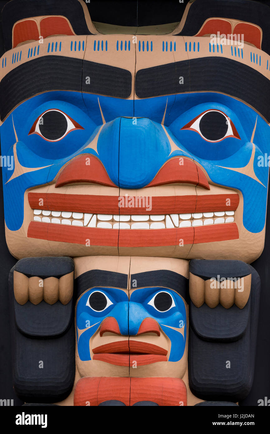 USA, l'État de Washington, de Jamestown. Art Totem (PR) comme crédit : Don Paulson / Jaynes Gallery / DanitaDelimont.com Banque D'Images USA, l'État de Washington, de Jamestown. Art Totem (PR) comme crédit : Don Paulson / Jaynes Gallery / DanitaDelimont.com Banque D'Images