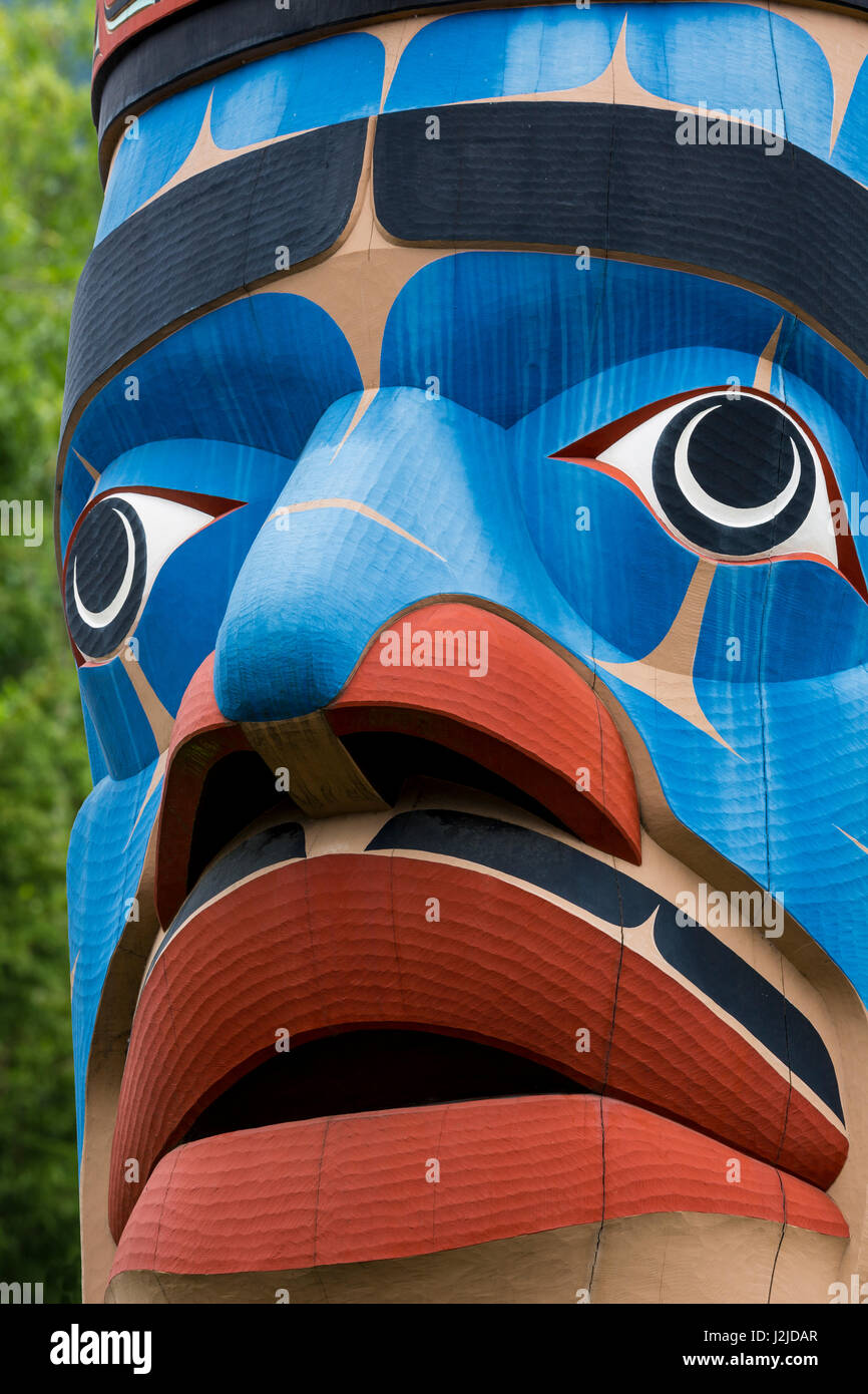 USA, l'État de Washington, de Jamestown. Art Totem (PR) comme crédit : Don Paulson / Jaynes Gallery / DanitaDelimont.com Banque D'Images USA, l'État de Washington, de Jamestown. Art Totem (PR) comme crédit : Don Paulson / Jaynes Gallery / DanitaDelimont.com Banque D'Images