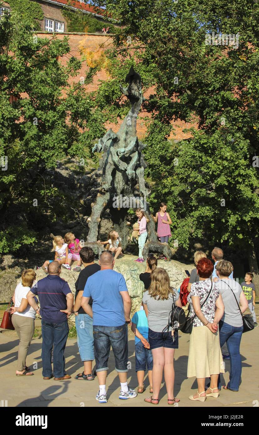 Wawel dragon smok wawelski sculpture Banque de photographies et d ...
