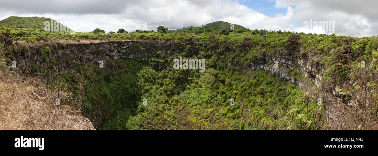Los Gemelos trou lavabo volcanique créé par l'effondrement de la chambre magmatique Banque D'Images