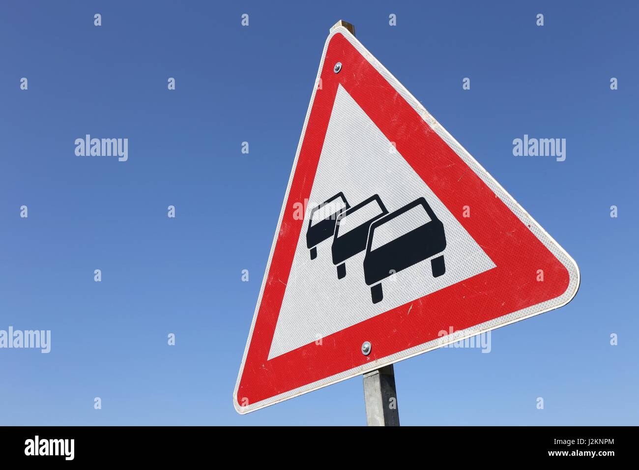 German road sign : files d'attente de trafic susceptibles Banque D'Images