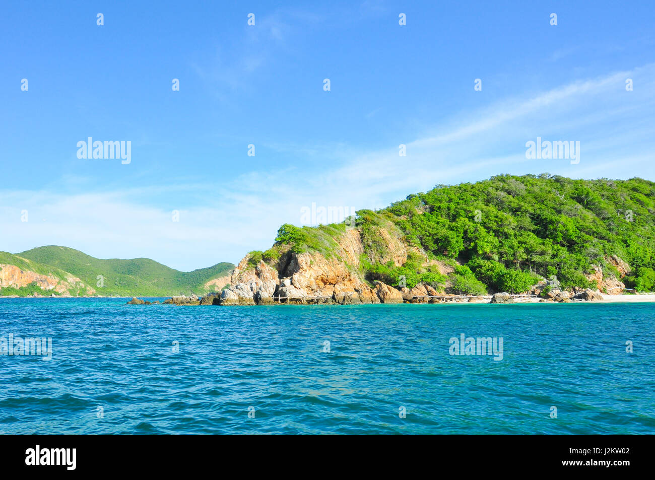 Plage tropicale dans l'île de Koh Kham, province de Chonburi, Thaïlande Banque D'Images