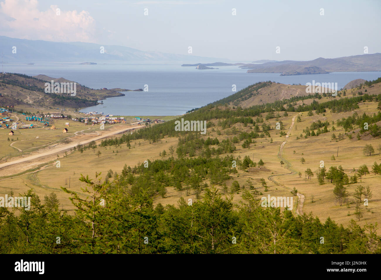 Belle vue sur le lac Baikal et Olkhon Ostrovo Banque D'Images