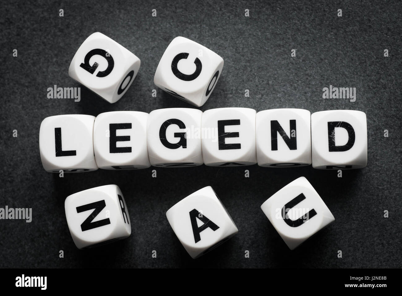 Mot légende sur white cubes jouet Banque D'Images