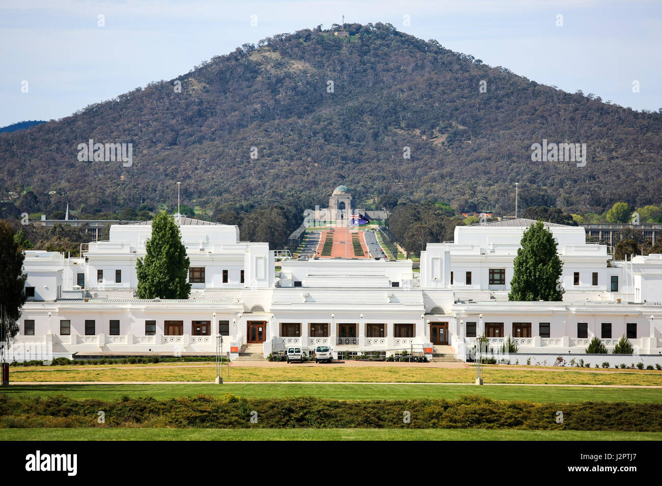 Paysage de Canberra, de Old Parliament House par Anzac Parade sur l'Australian War Memorial Banque D'Images