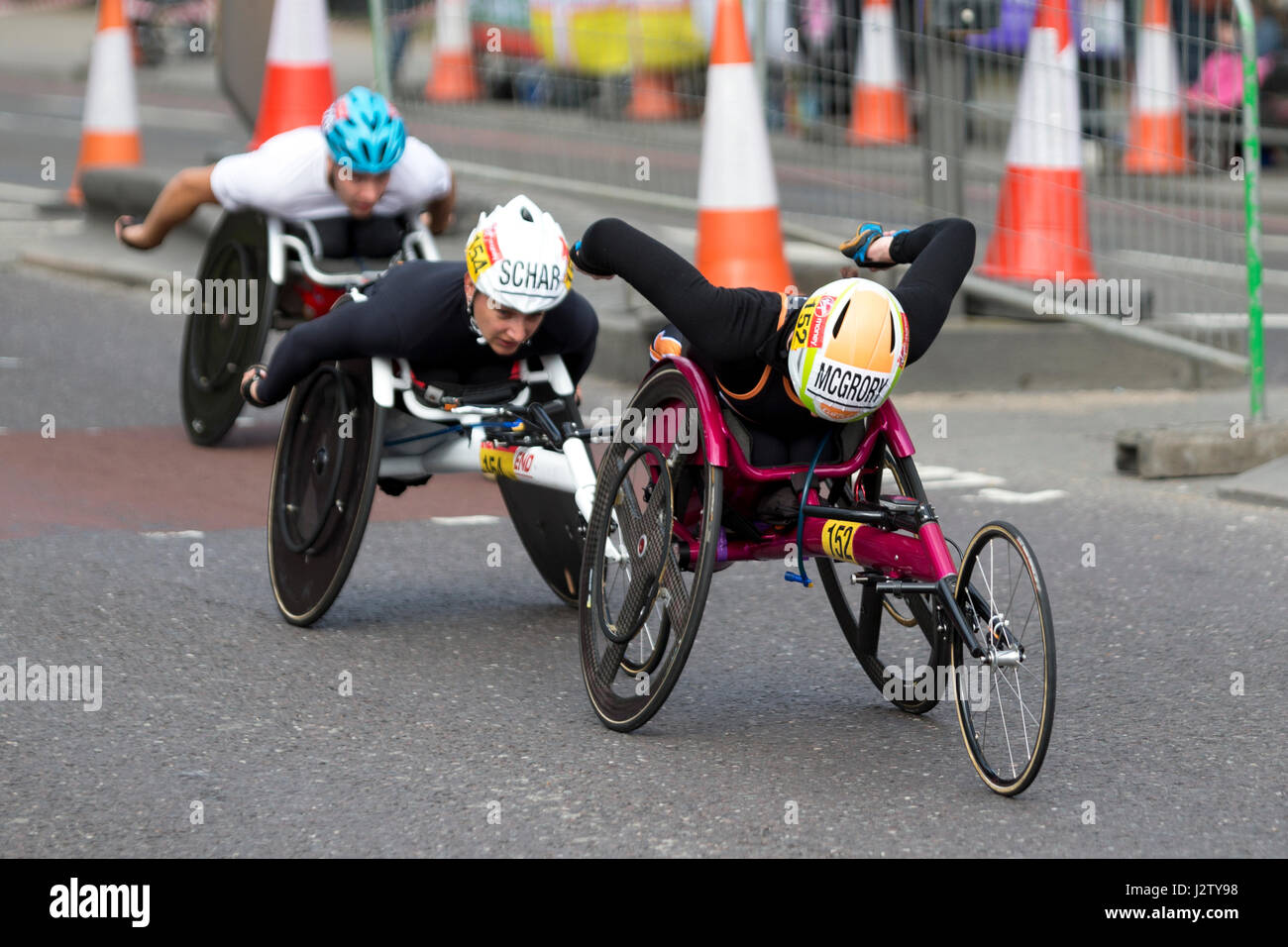 Virgin Money Marathon de Londres 2017, l'Autoroute, Londres, Royaume-Uni. Banque D'Images