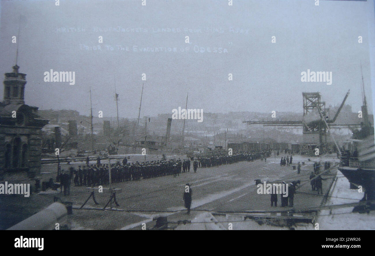 Cette image ou titre fait référence à la présence de troupes britanniques dans le port d'Odessa, en Ukraine, en février 1920, pendant la guerre civile russe. Les forces britanniques étaient impliquées dans le soutien des factions anti-bolcheviques. Banque D'Images