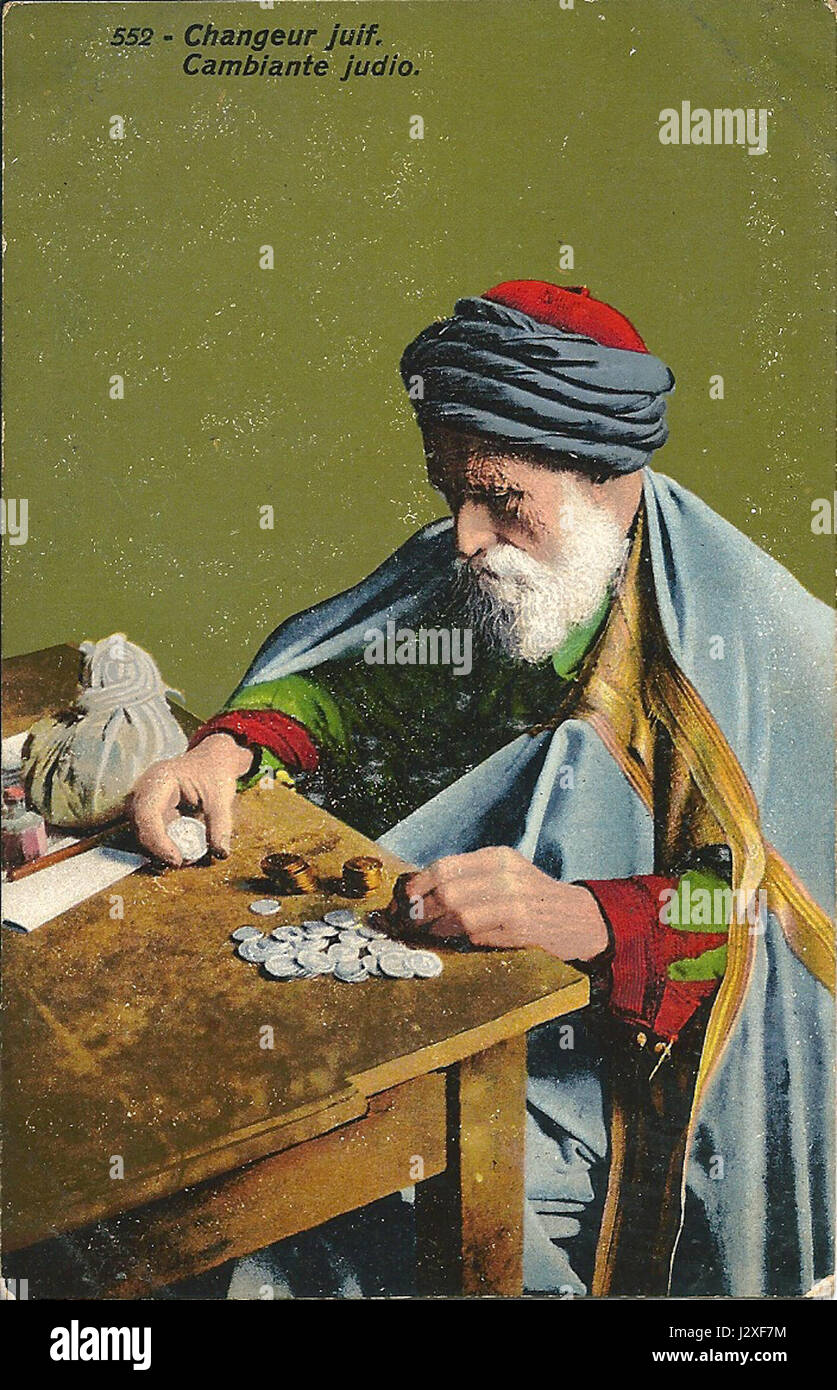 'Changer Juif vers 1919' représente une figure juive de prêteur d'argent du début du XXe siècle, offrant un aperçu des conditions socio-économiques et des rôles des individus dans les transactions financières à cette époque. Banque D'Images
