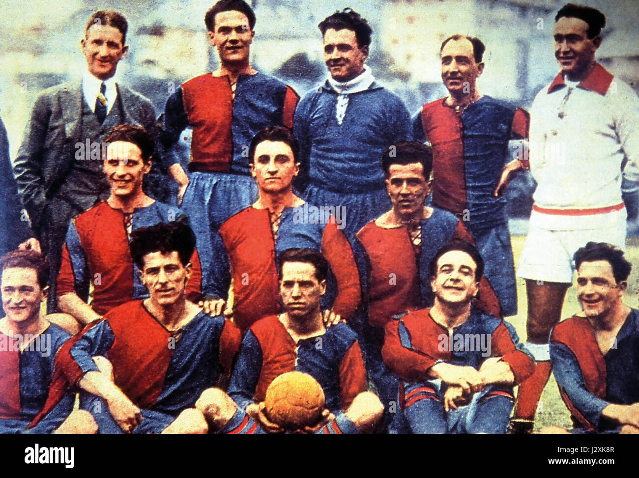 Le Gênes Cricket and Football Club, créé en 1893, est l'un des plus anciens clubs sportifs d'Italie. Cette entrée fait référence à ses activités dans les années 1923-1924, une période marquée par des réalisations sportives significatives dans le football et le cricket. Banque D'Images
