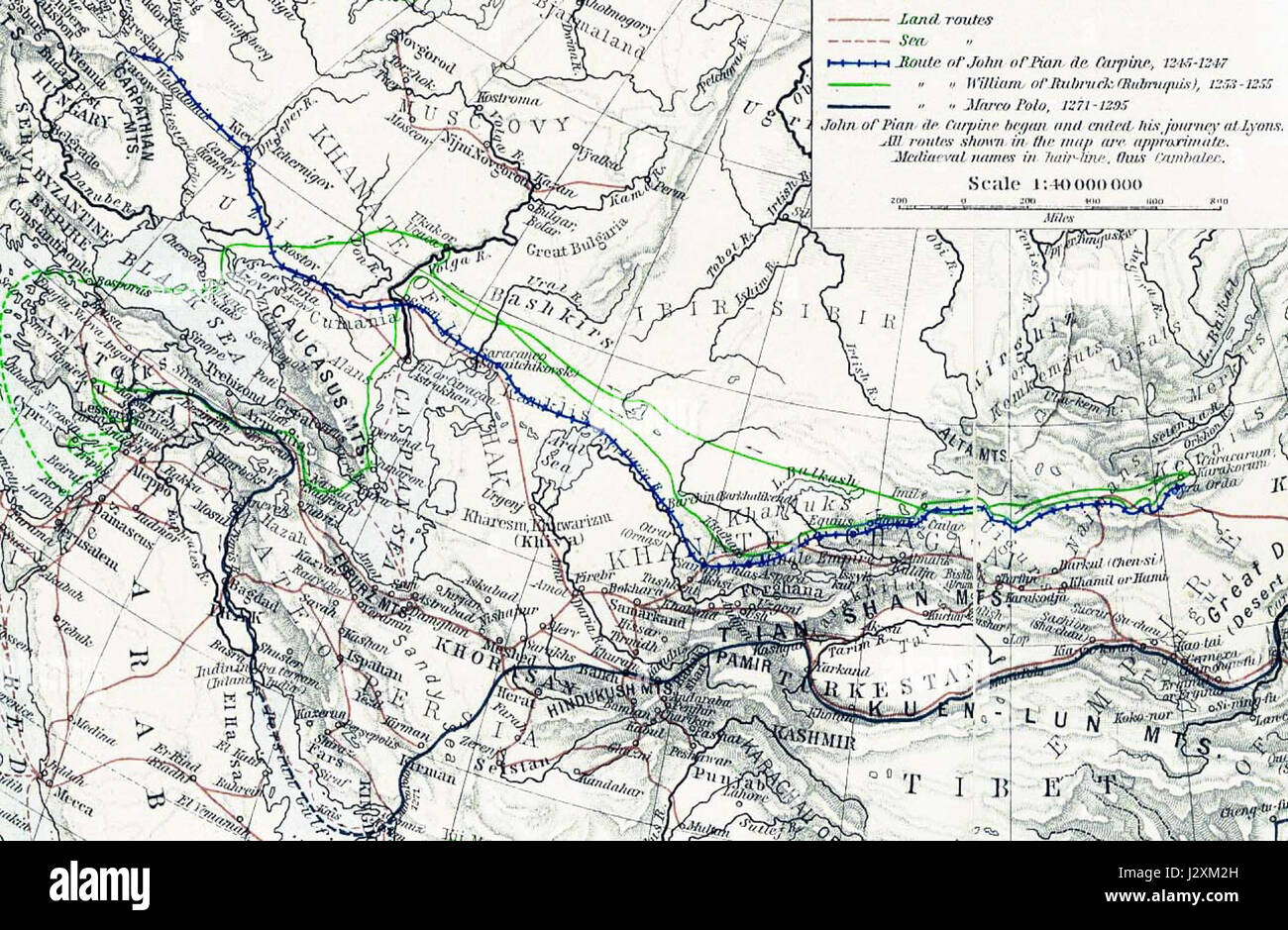 Cette image se concentre sur les anciennes routes commerciales d'Asie centrale, qui étaient essentielles pour l'échange de biens, de culture et d'idées entre l'est et l'Ouest. Banque D'Images