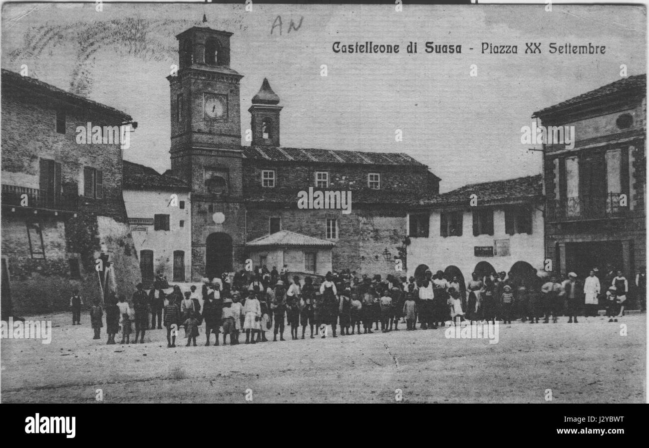 Castelleone di Suasa - Piazza XX Settembre - Cartolina set 12 1922 - Foto inizio XX secolo Banque D'Images