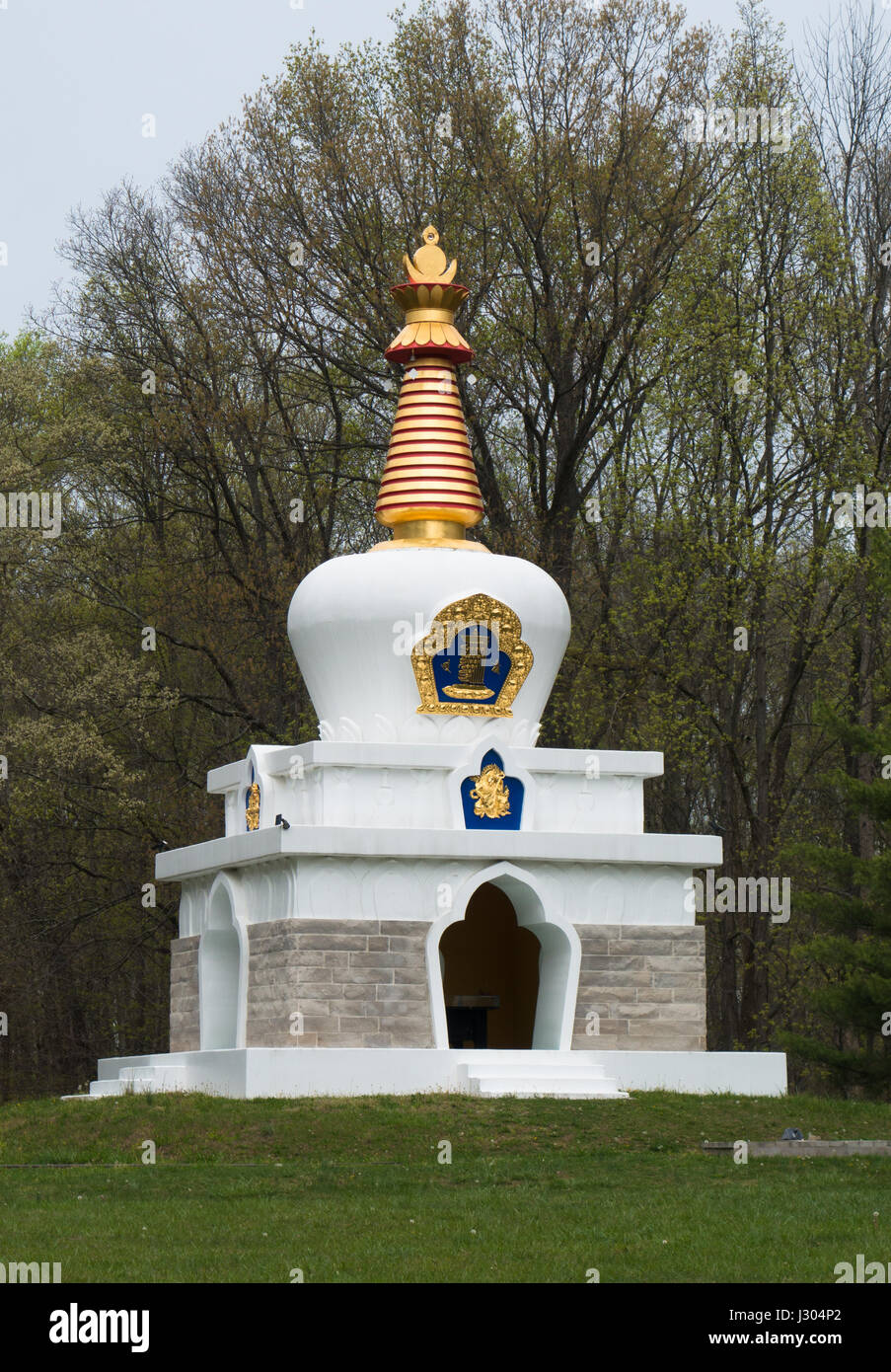 Dédiés au peuple du Tibet, le peuple tibétain bouddhiste de Mongolie à Bloomington, Indiana, offre un cadre paisible pour la méditation et Banque D'Images