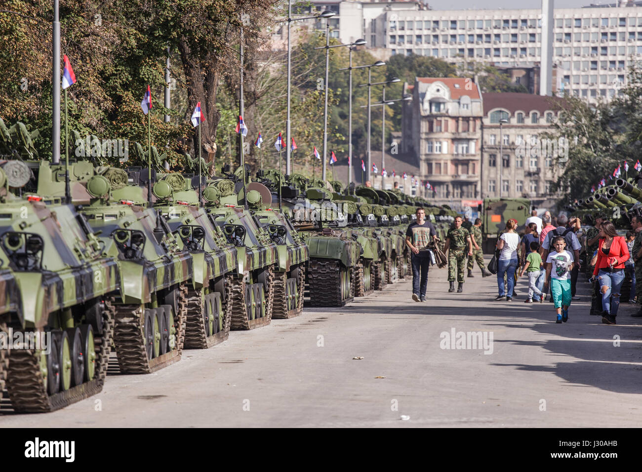 Belgrade, Serbie - 14 octobre 2014 : des réservoirs sur la rue de Belgrade à Usce Park, la préparation d'un défilé militaire à Belgrade le 14 octobre, 2014 dans B Banque D'Images