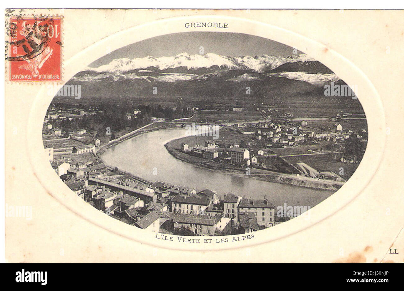 Carte postale Grenoble 22 11 est une carte postale historique représentant la ville de Grenoble, en France, capturant un moment de son histoire à travers une représentation visuelle. Banque D'Images