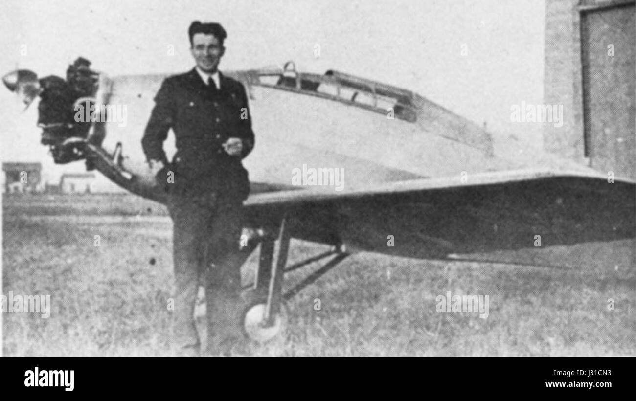 Cette référence est à une histoire historique ou fictive impliquant *Cap. Nuvoli* et son véhicule ou engin, *N.5RR*. Il peut décrire un contexte aéronautique ou militaire, compte tenu de la terminologie utilisée. Banque D'Images