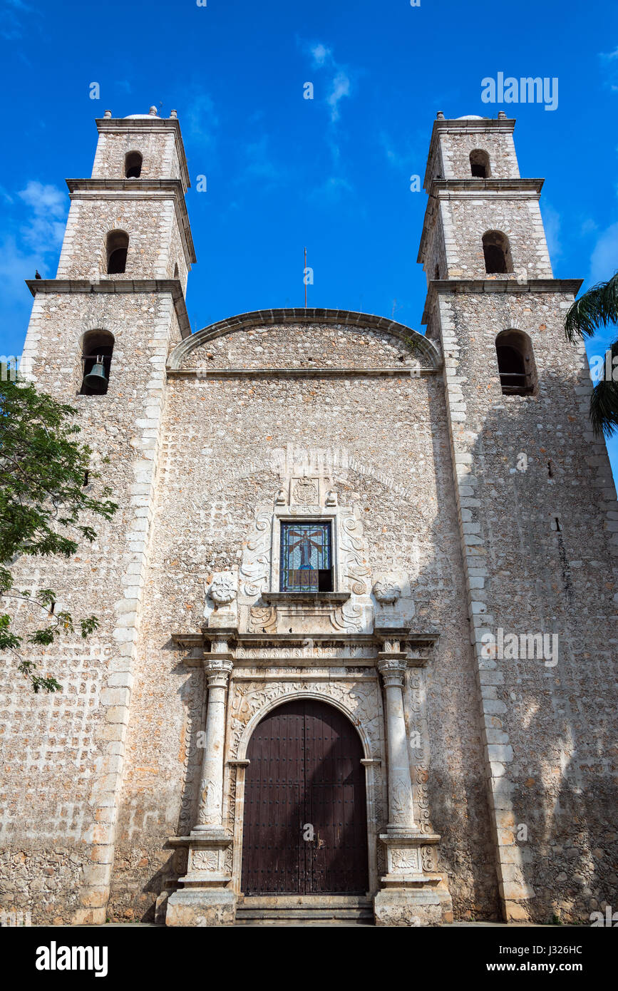 Façade d'une église des Jésuites à Mérida, Mexique Banque D'Images